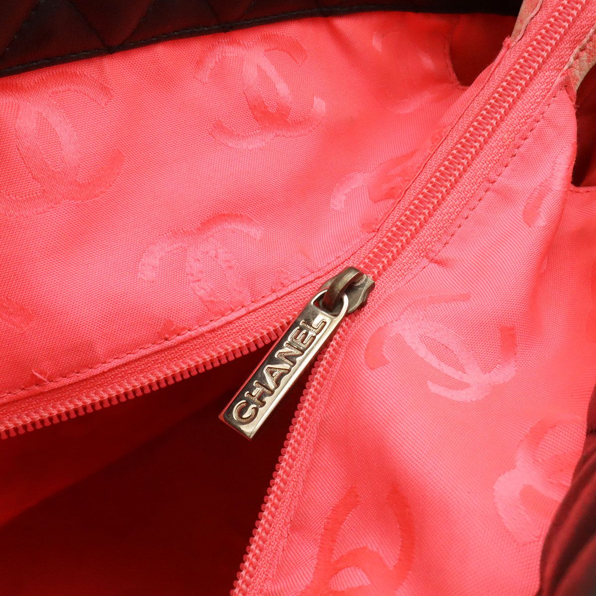 Chanel Cambon Line CC Logo Large Tote Shoulder Bag Soft Calfskin Black Pink — view 6