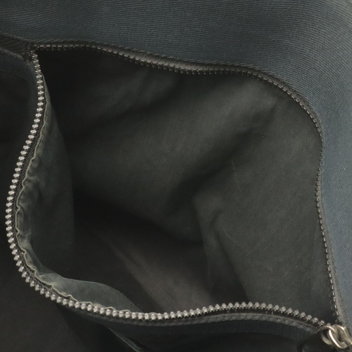 Bottega Veneta Marco Polo Tote Shoulder Bag Navy Black — view 8