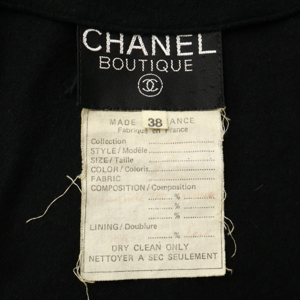 Chanel 94A CC Logo Button Cashmere Long 38 — view 5