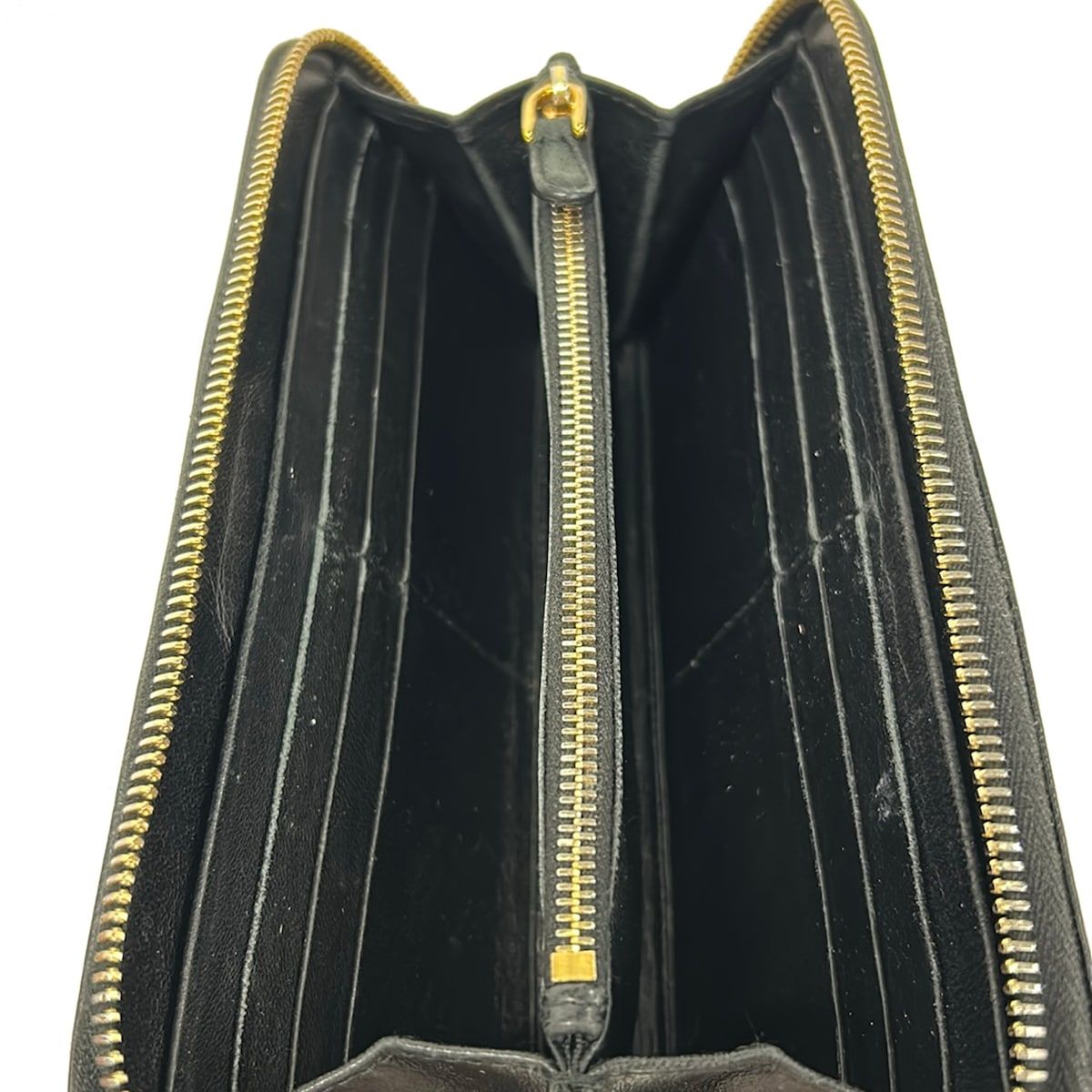 Prada Wallet Black Zip Around Leather — view 3