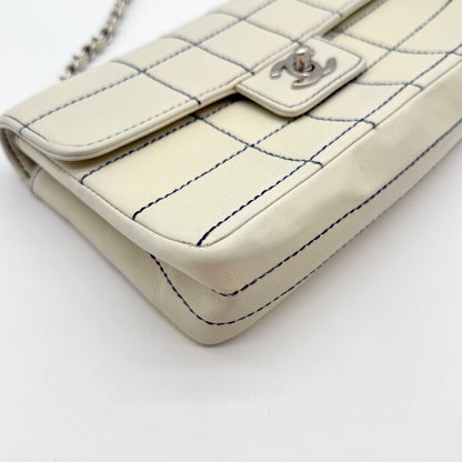 Chanel Choco Bar Shoulder Bag White Turnlock Stitch — view 7