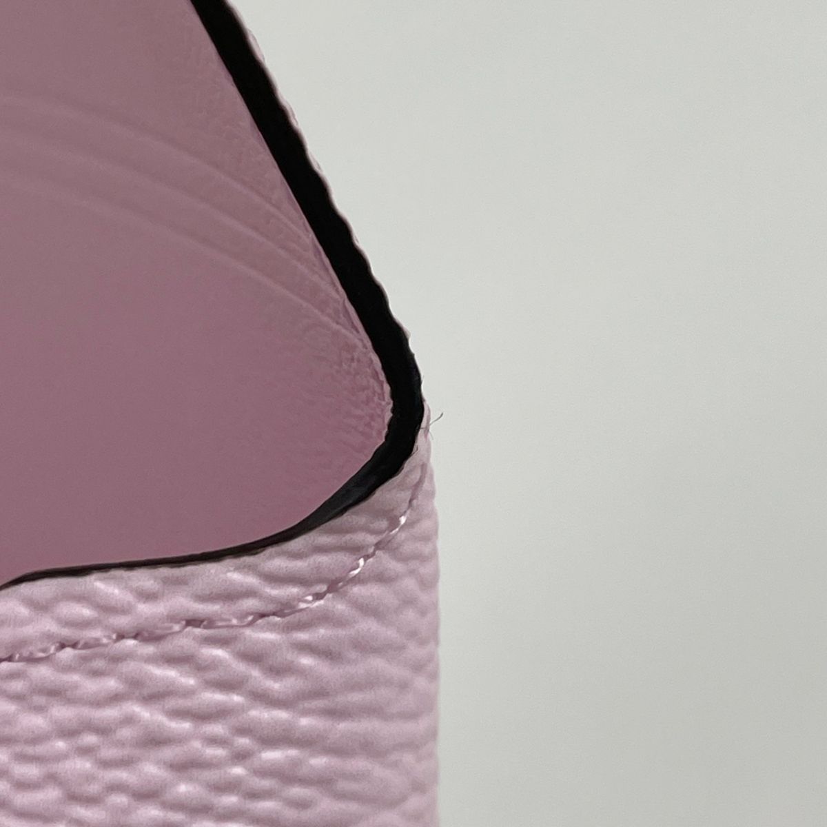 Louis Vuitton Pochette Kirigami Pouch LV Escale Monogram Giant Pink Purple — view 4