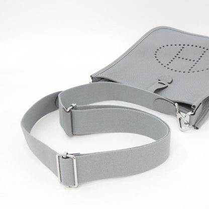 Hermes Evelyne 3 23 Shoulder Bag — view 4