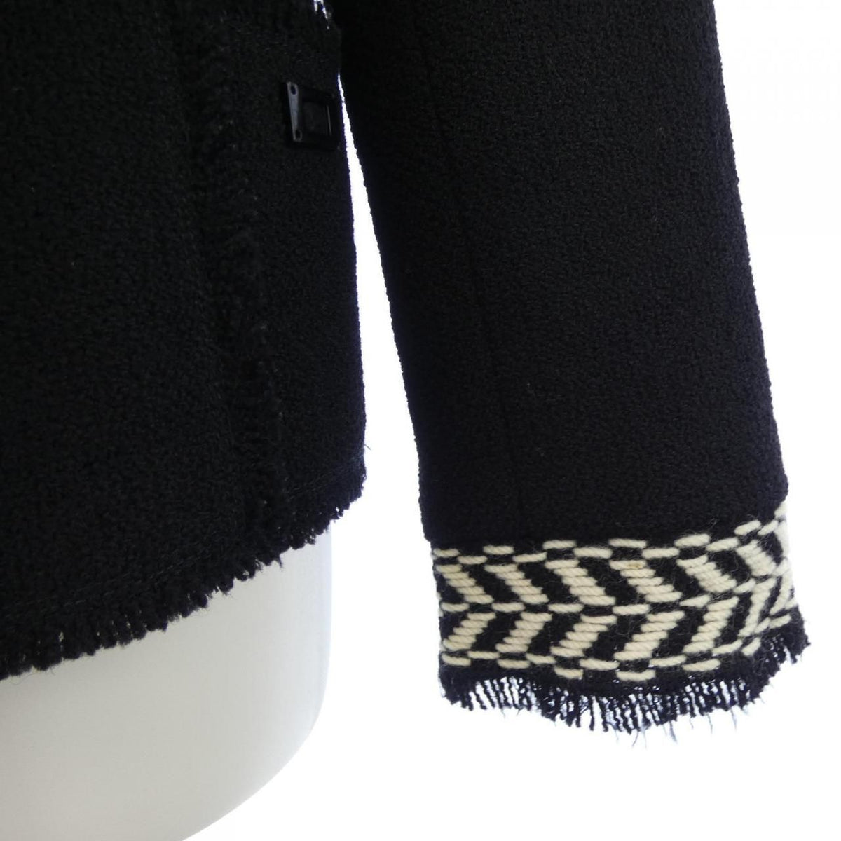 Chanel 04A Vintage Jacket Black — view 6