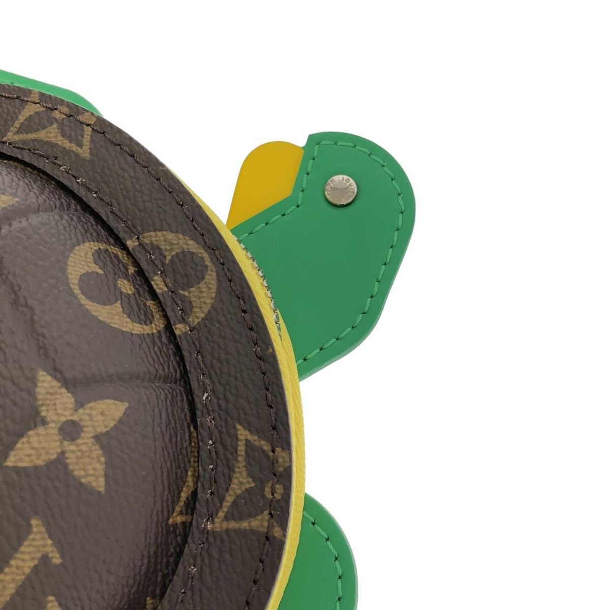 Louis Vuitton Monogram Reverse LV Turtle Wearable Wallet Shoulder Bag — view 4