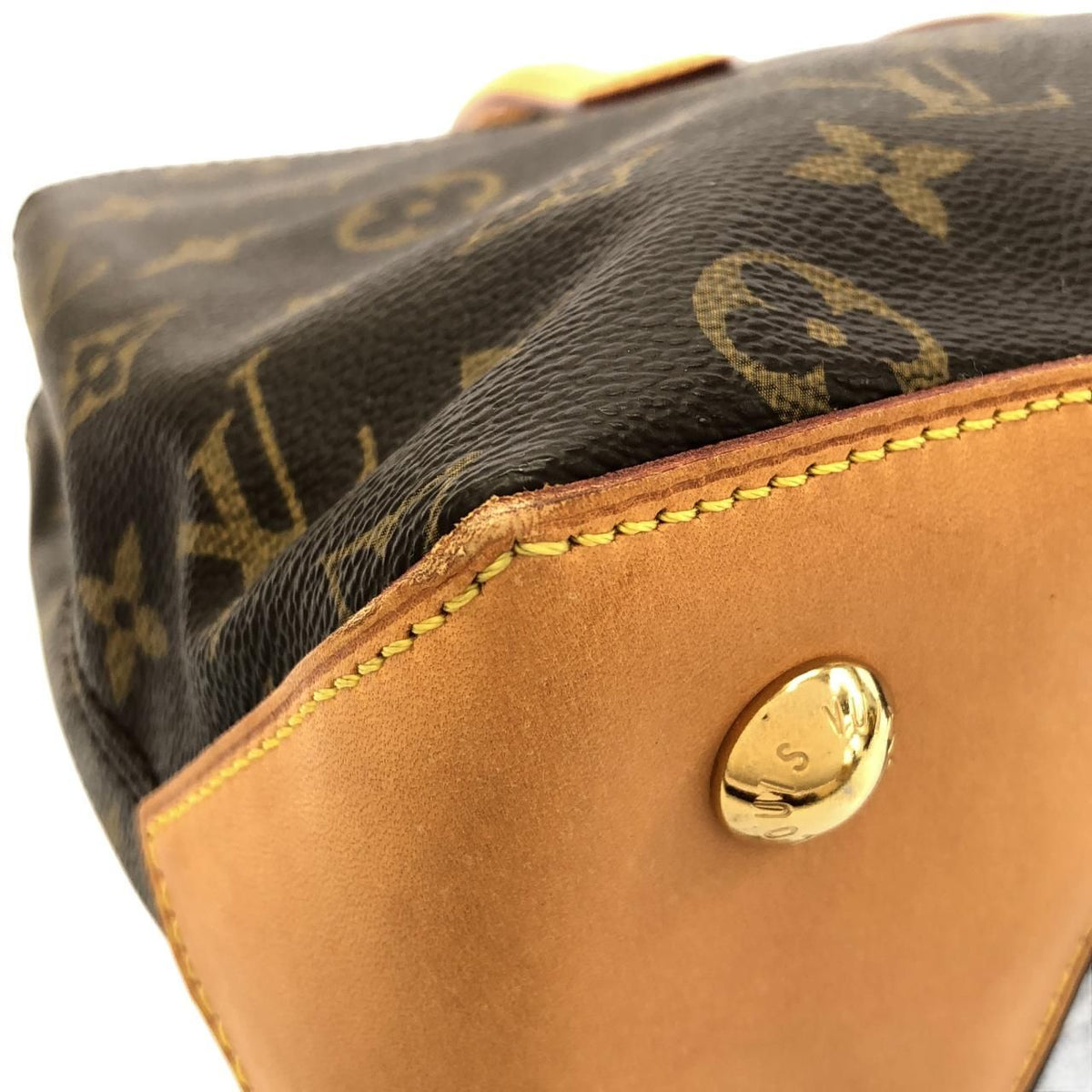 Louis Vuitton Monogram Wilshire PM Bag — view 4