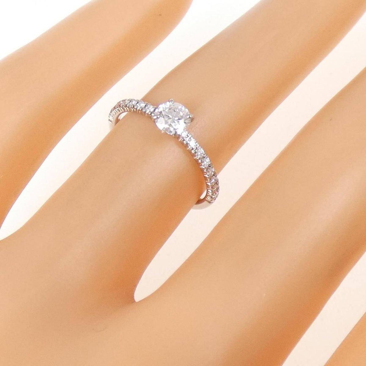 Cartier Etincelle Ring — view 5