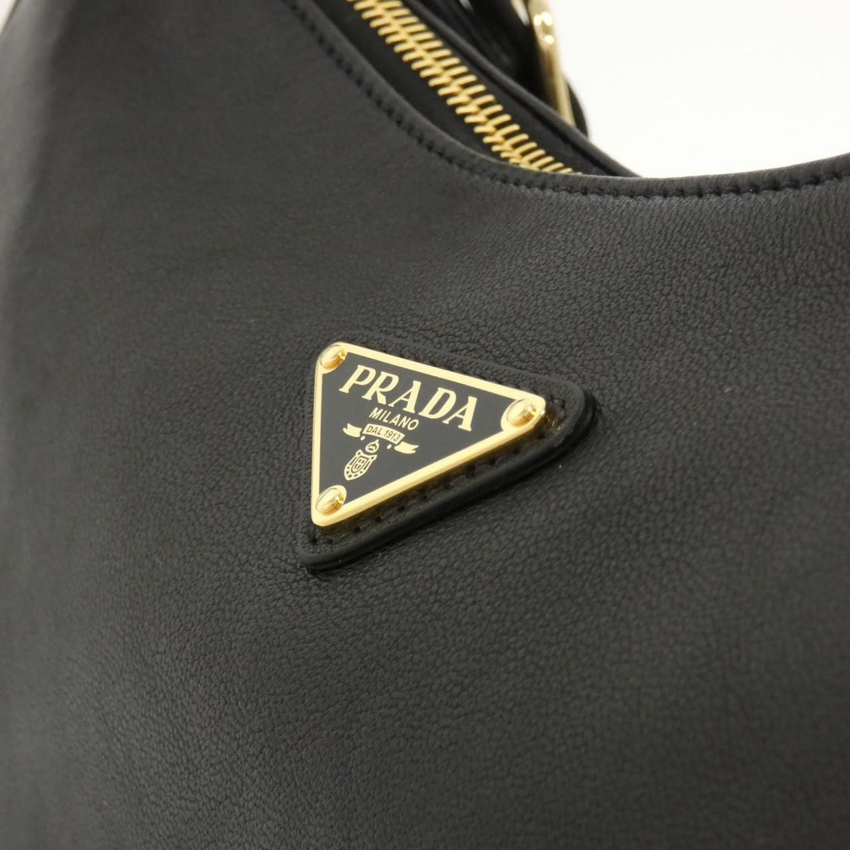 Prada Shoulder Bag Gold — view 4
