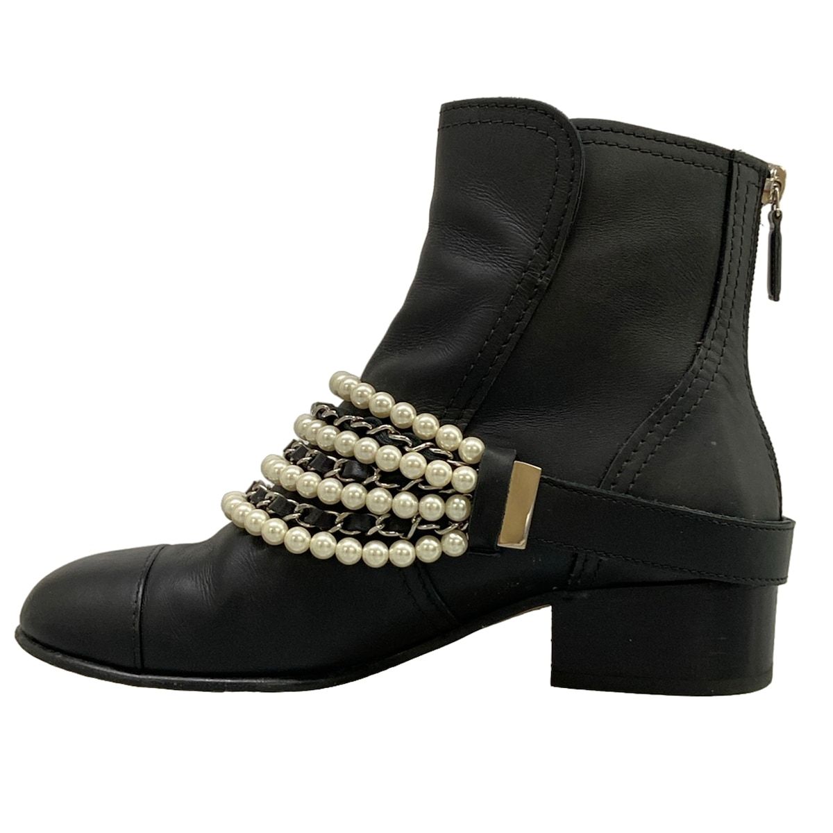 Chanel Short Boots C Black Pearl Chain Silver Leather — view 3