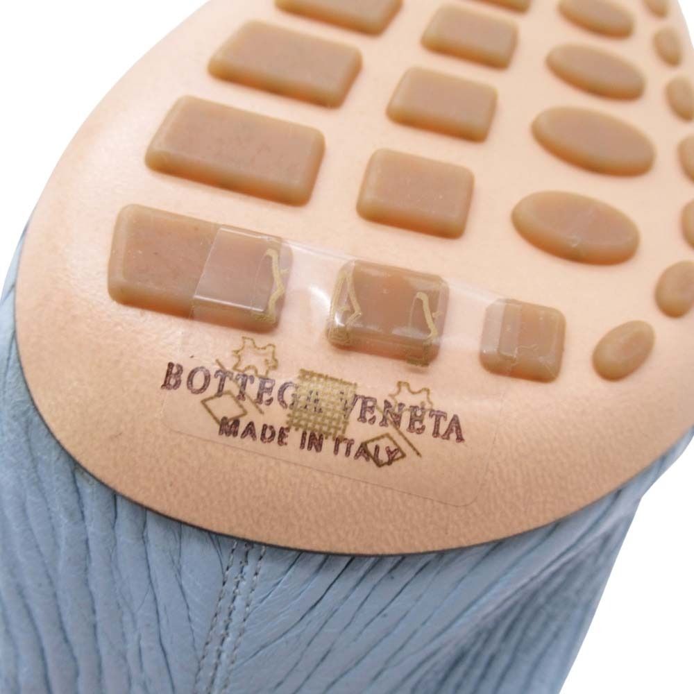 Bottega Veneta Crunch Calfskin Pumps Square Toe Light Blue — view 8