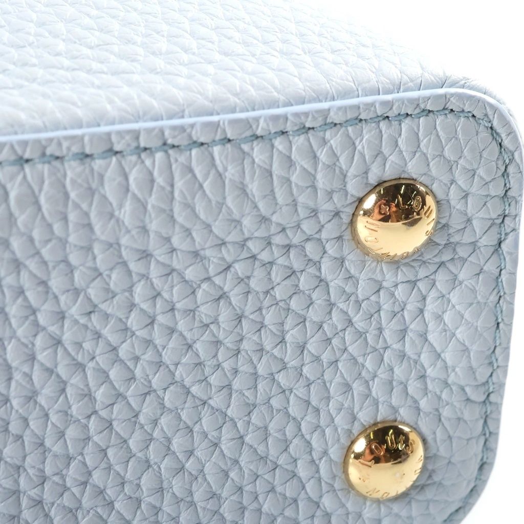 Louis Vuitton Capucines East West Mini Handbag 2-Way Back Pearl Taurillon — view 6