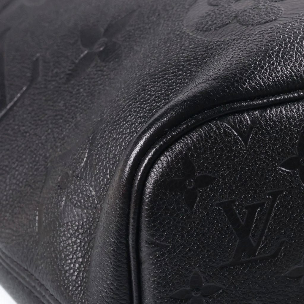 Louis Vuitton Monogram Empreinte Neverfull MM Tote Bag Noir — view 5