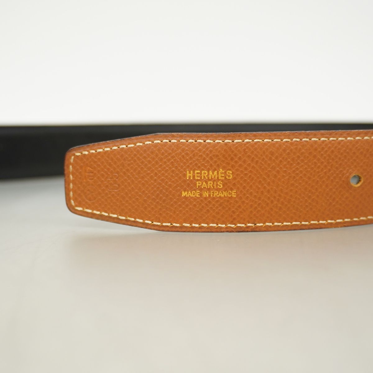 Hermes Belt Constance Courchevel Box Calf Gold Black — view 2