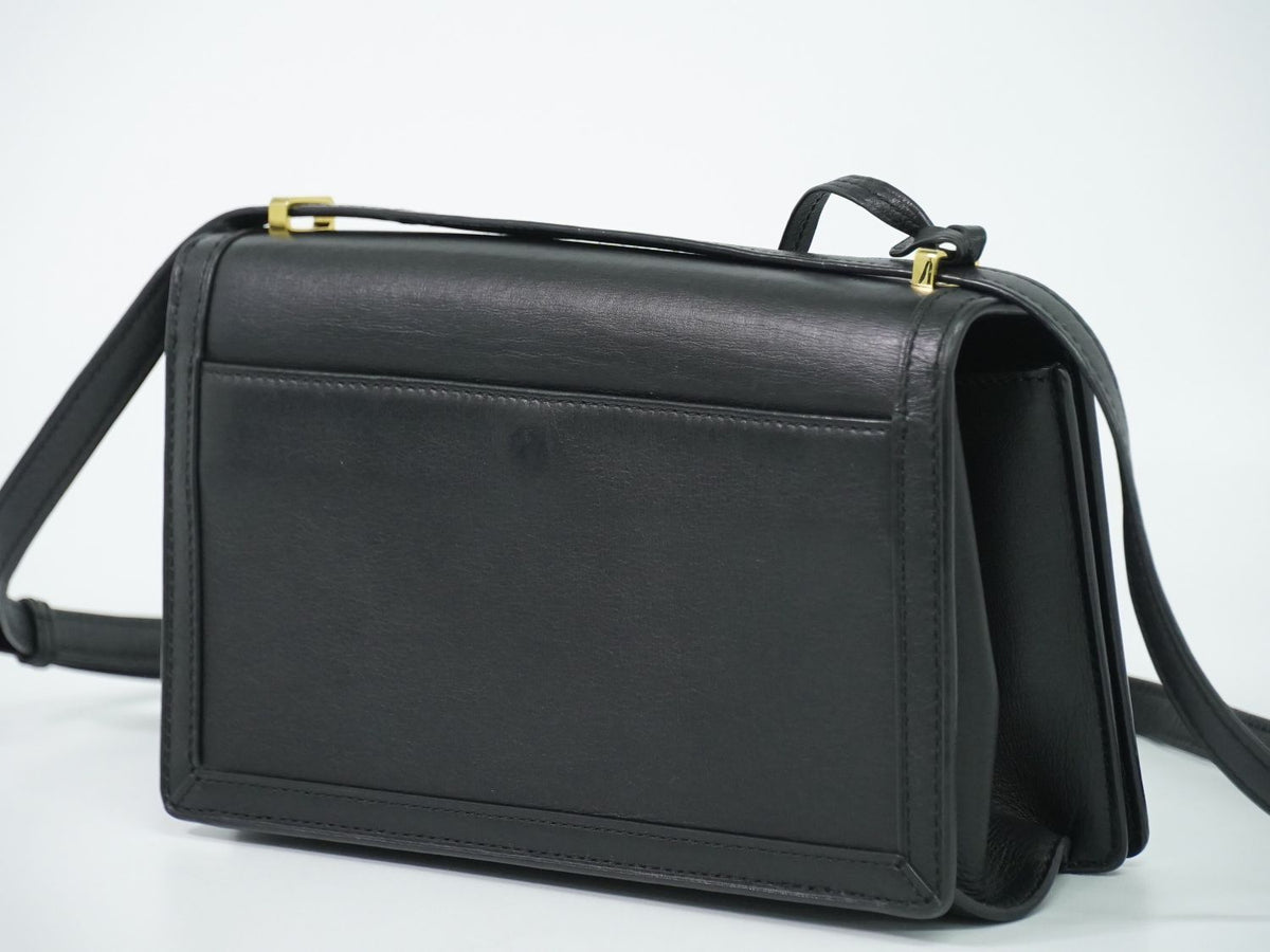 Loewe Barcelona Shoulder Bag Pochette Leather Black — view 2