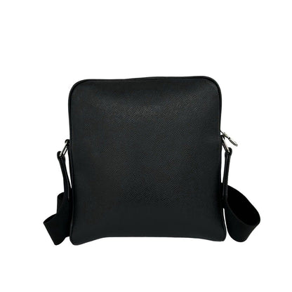 Louis Vuitton Messenger Ppm Taiga Leather Shoulder Bag Crossbody Pochette Black — view 3
