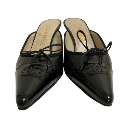 Chanel CC Logo Pointed Toe Sandals Black — view 2