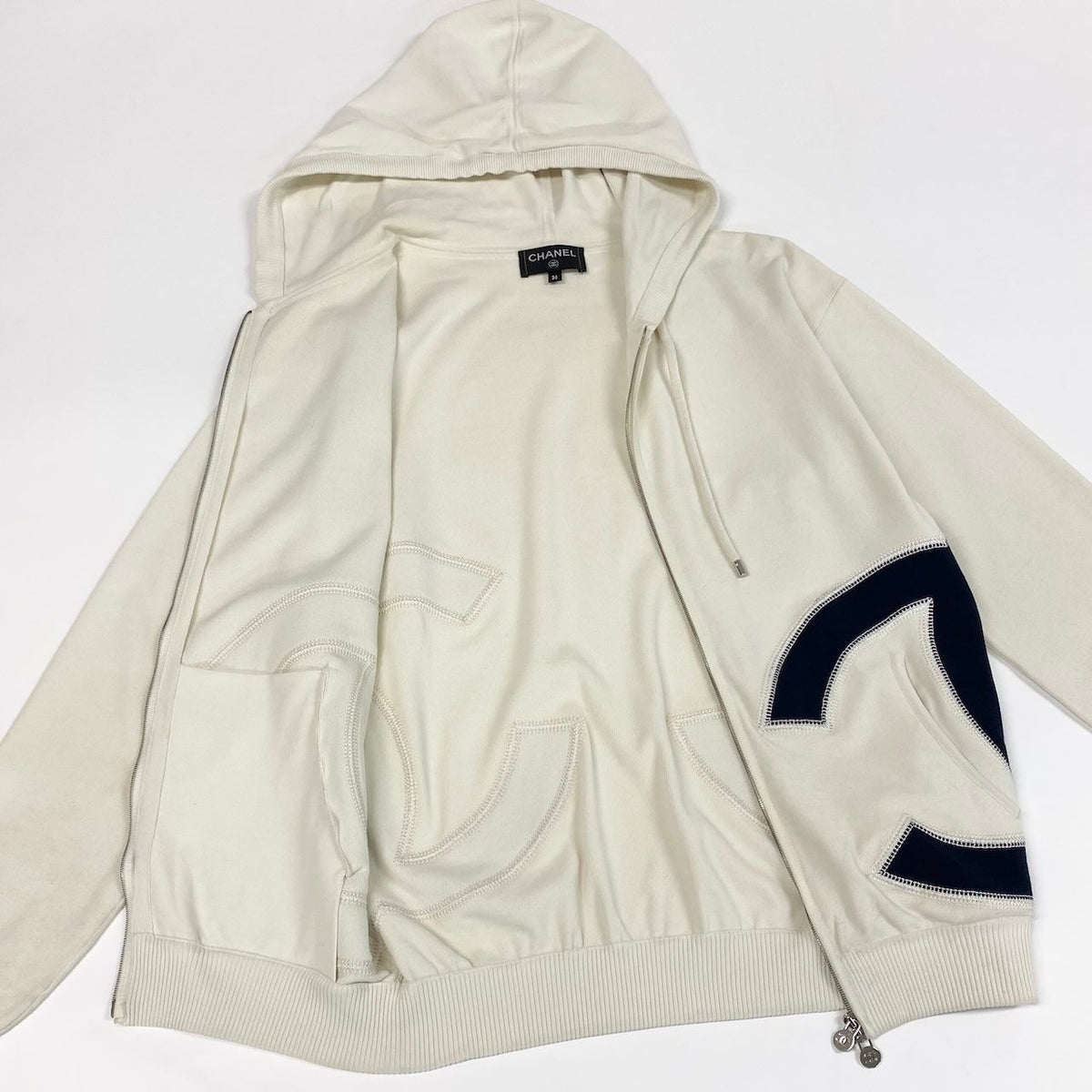 Chanel Ce1 CC Logo Double Zip Hoodie Big White — view 4