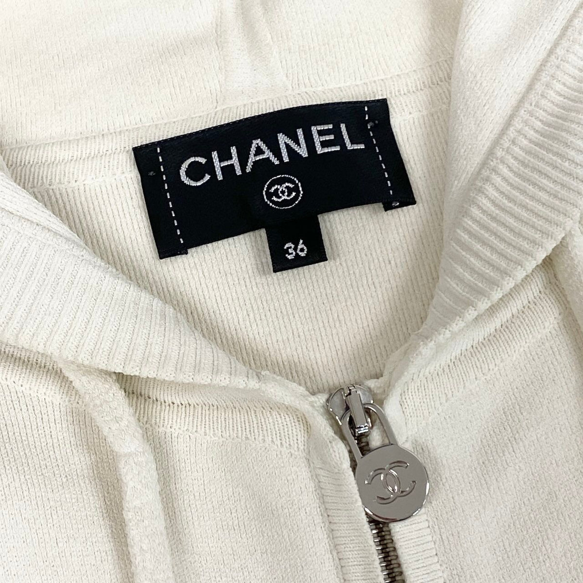 Chanel Ce1 CC Logo Double Zip Hoodie Big White — view 8