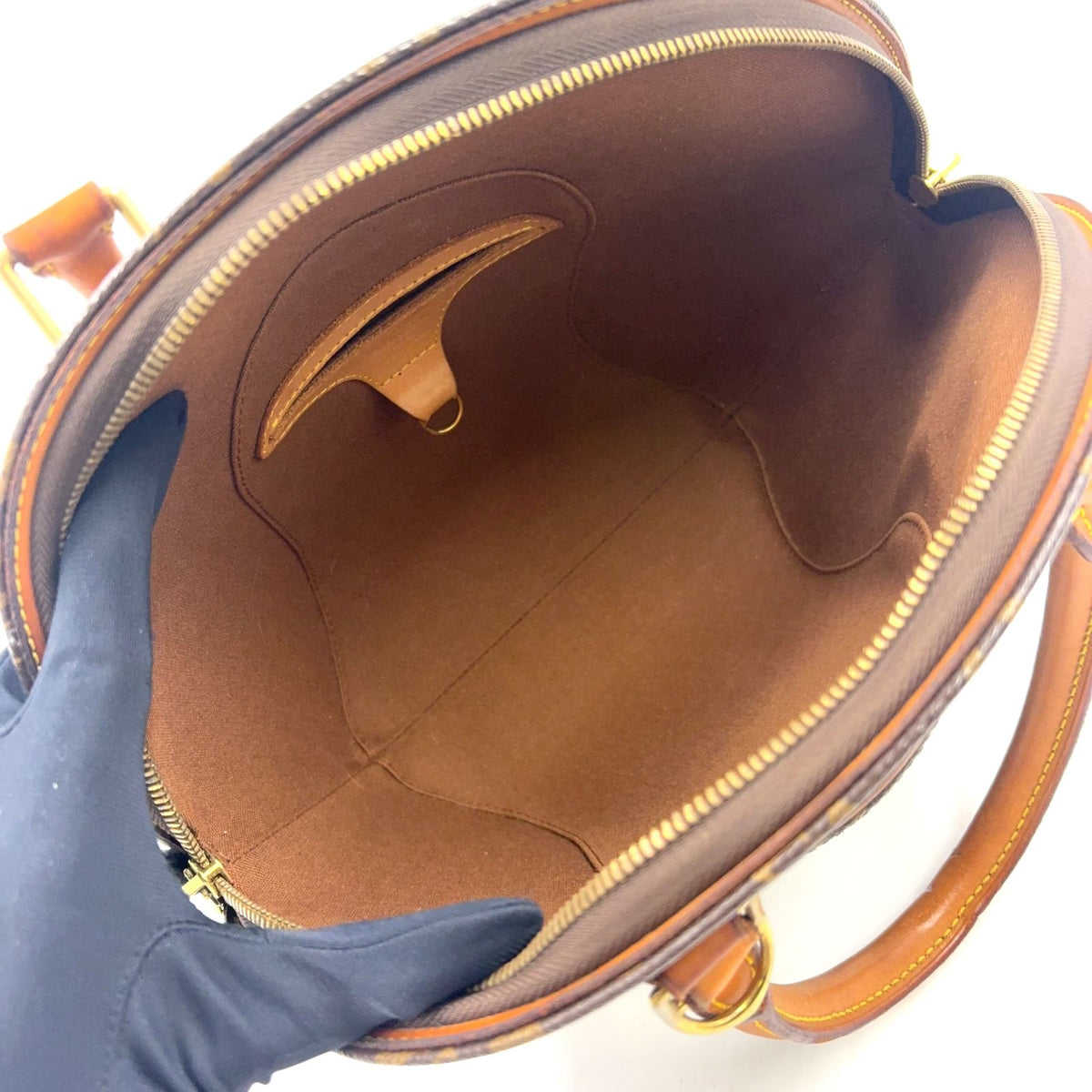 Louis Vuitton Ellipse PM Leather Brown Handbag Gold — view 3