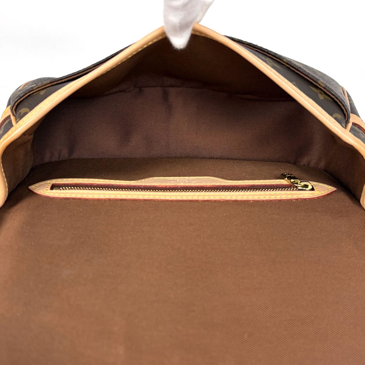 Louis Vuitton Solonge Shoulder Bag Monogram Brown — view 8