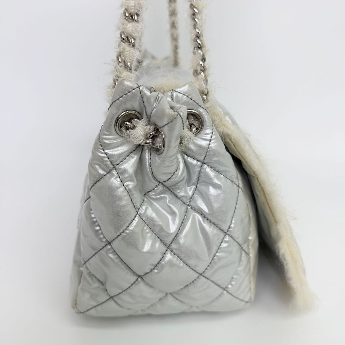 Chanel CC Logo Chain Tote Shoulder Bag Nylon Silver Ivory Seal Vintage — view 6