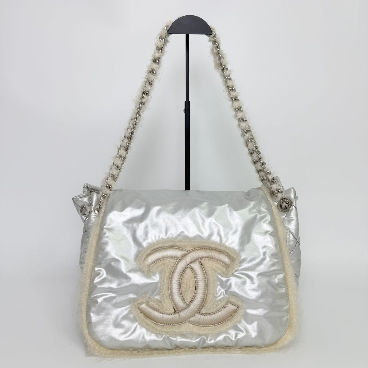 Chanel CC Logo Chain Tote Shoulder Bag Nylon Silver Ivory Seal Vintage — view 3