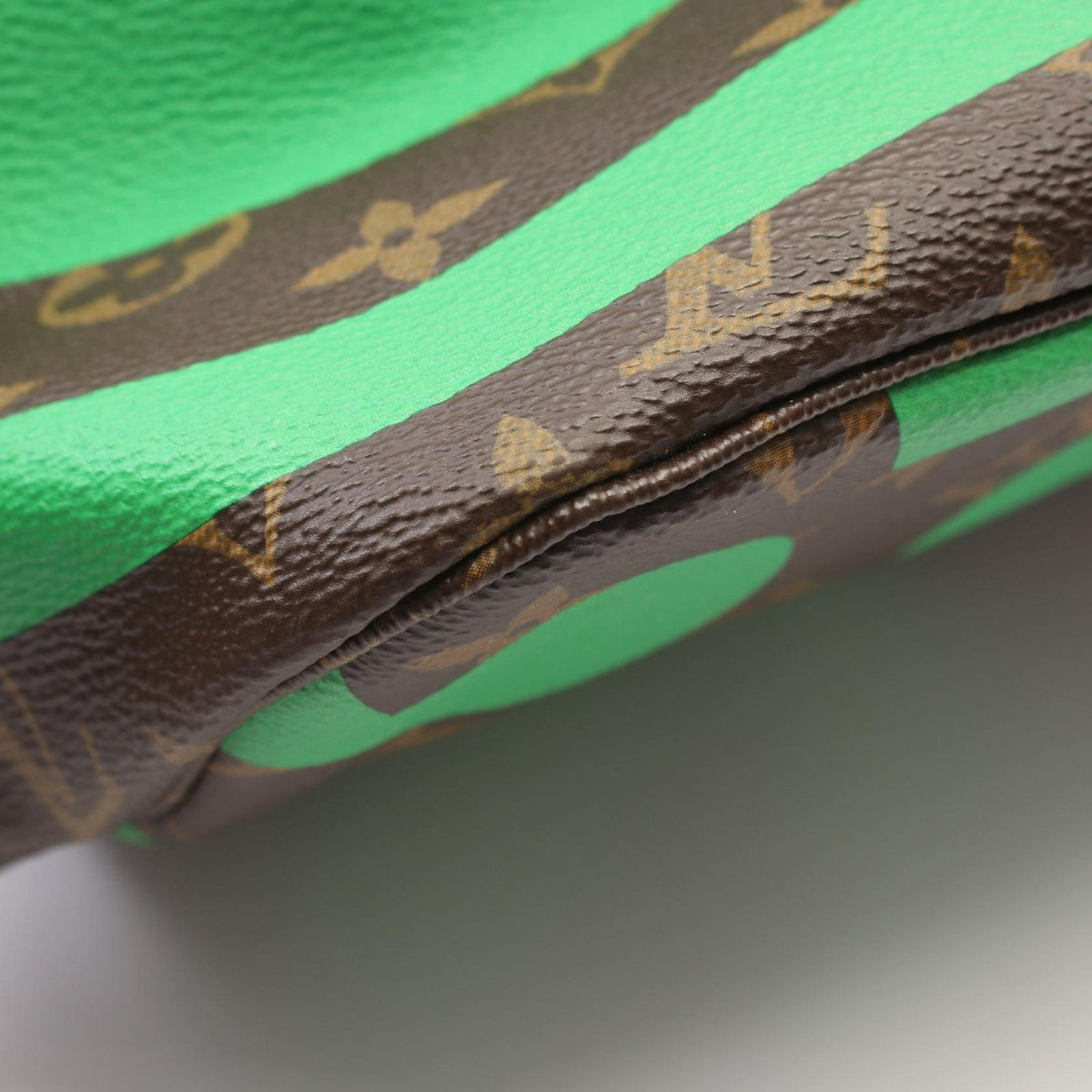 Louis Vuitton Tote Neverfull MM Hawaii Limited Leather — view 7