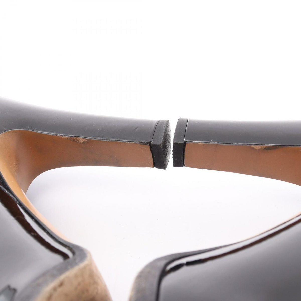 Chanel Boots CC Logo Black Patent Leather — view 7