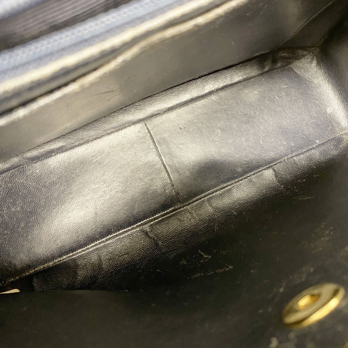 Chanel Handbag Quilted Lambskin Black Gold — view 4