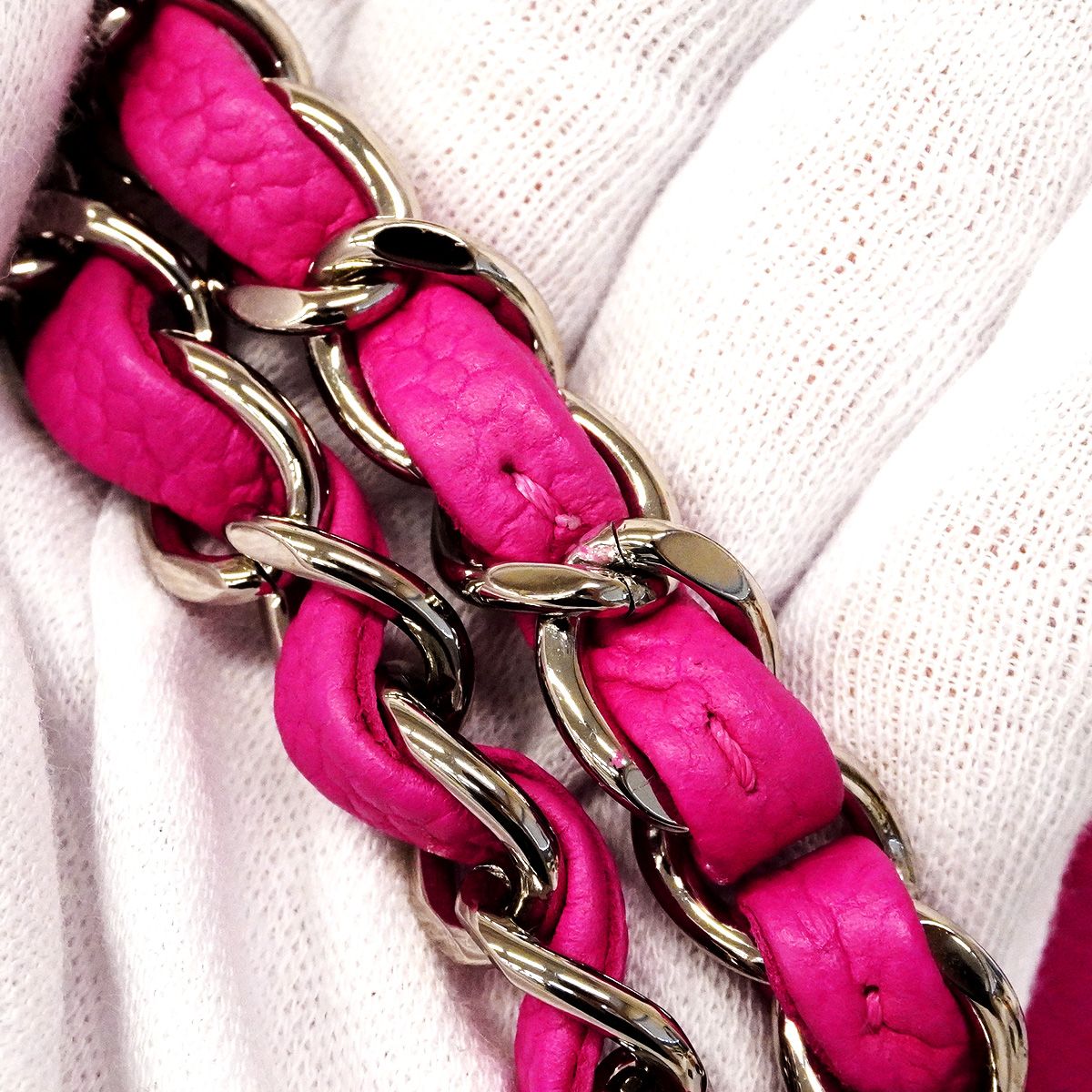 Chanel Shoulder Bag Quilted Caviar Leather Pink Silver — view 8