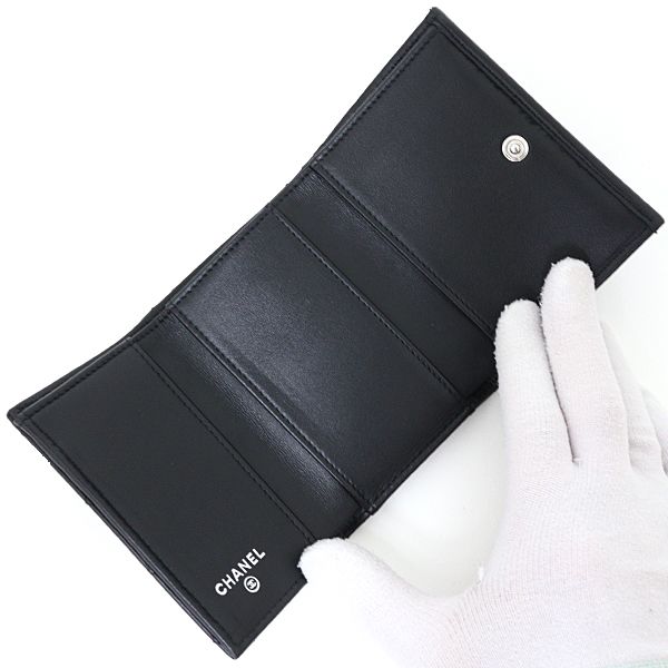 Chanel Compact Wallet Trifold Quilted Leather Black &silver — view 4