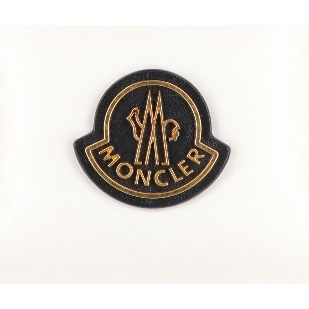 Moncler Caradoc Quilted Nylon Shoulder Bag — view 6