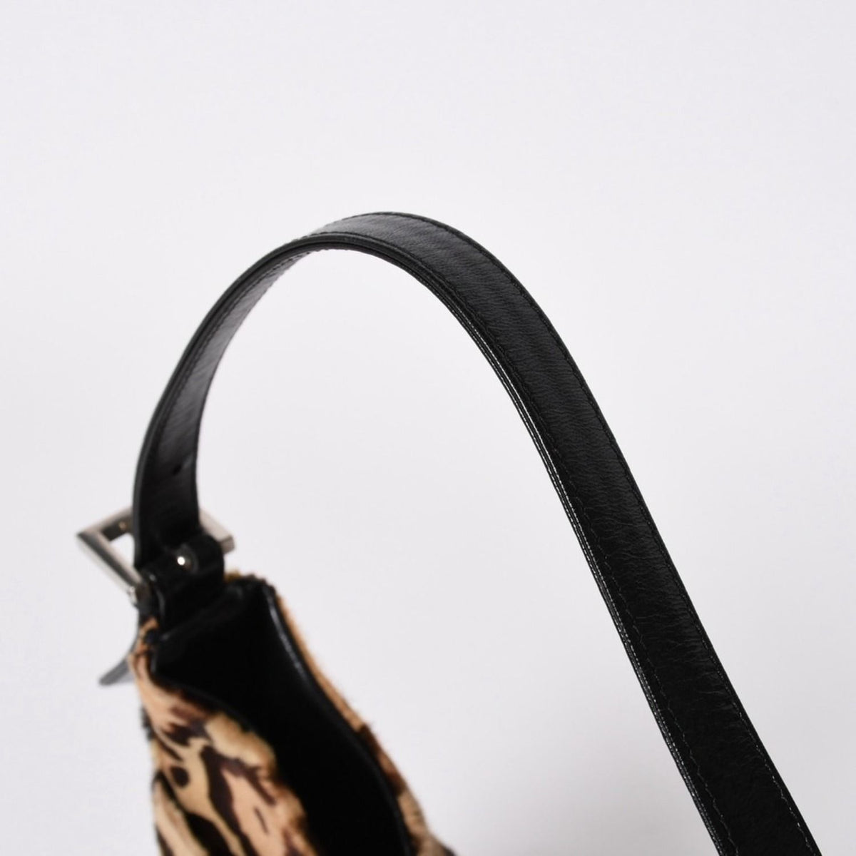 Fendi Mamma Bucket Bag Leopard Calf Hair Leather Brown Silver — view 4