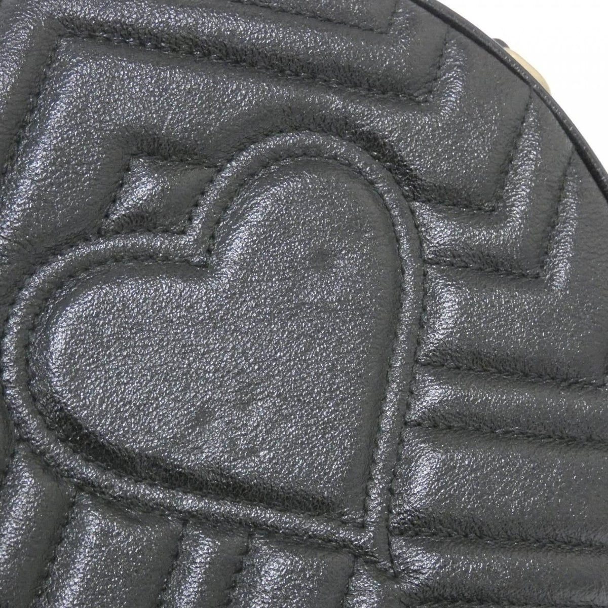 Gucci GG Marmont Shoulder Bag — view 4