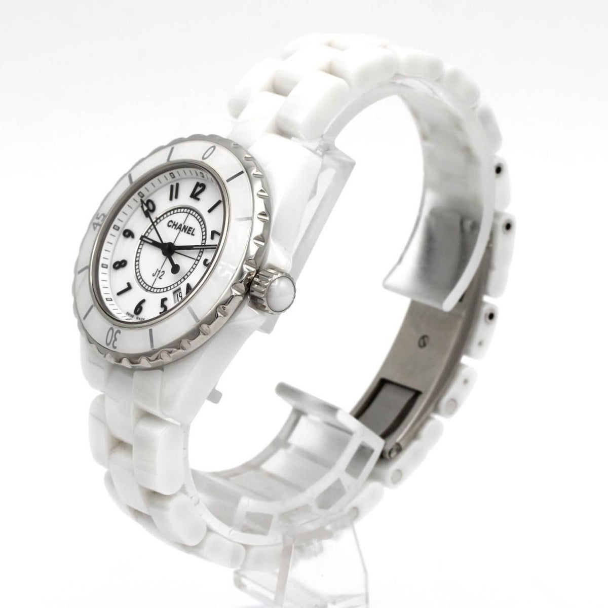 Chanel J12 33 Ceramic Quartz Watch — view 2