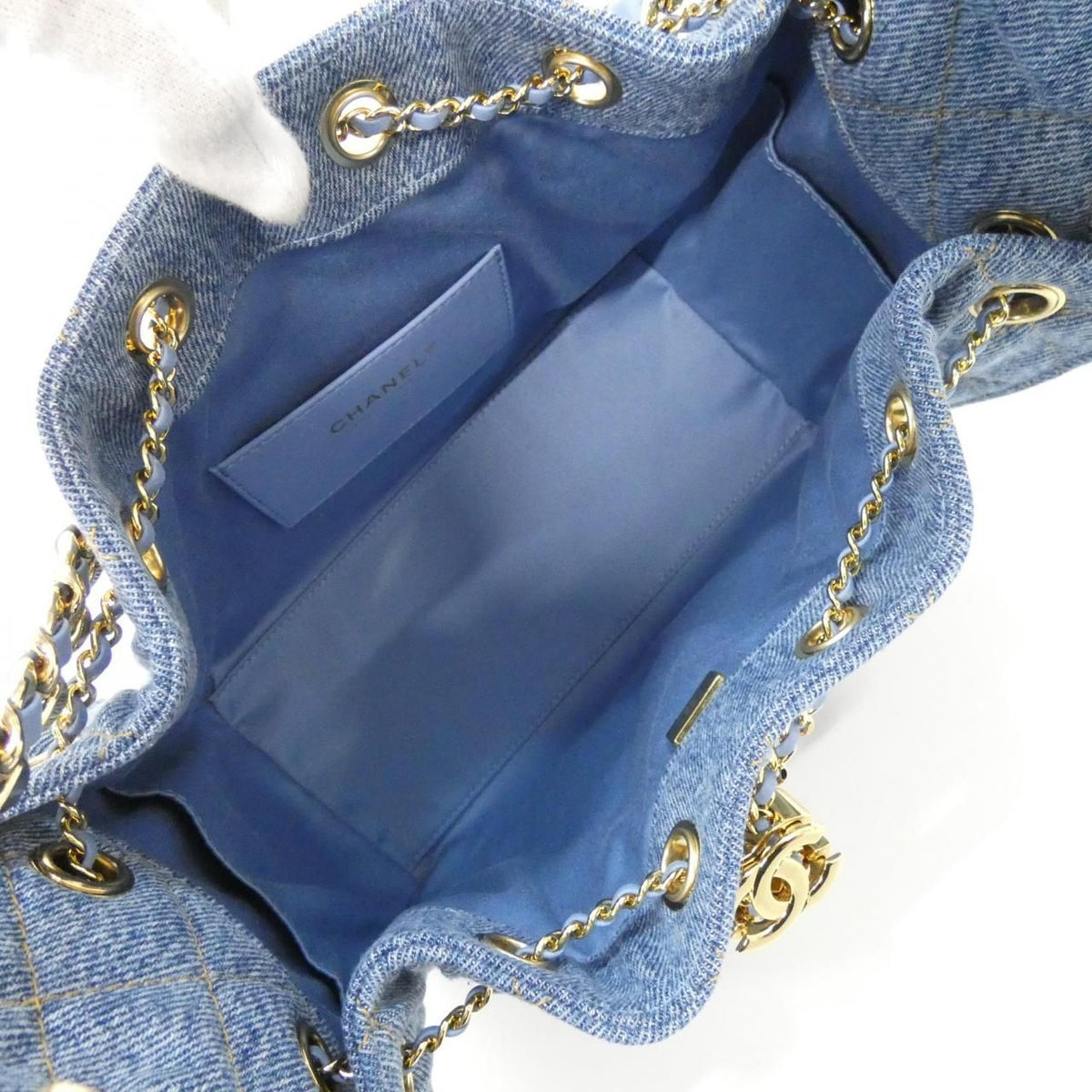 Chanel 25 Line Shoulder Bag — view 6