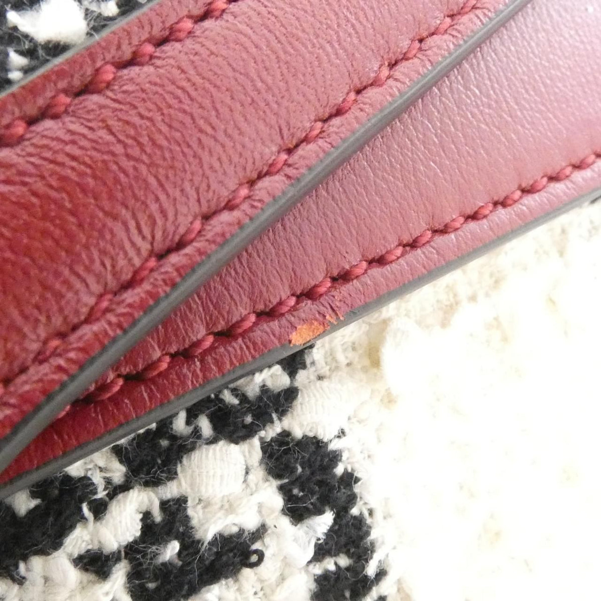 Gucci Dionysus Shoulder Bag — view 4