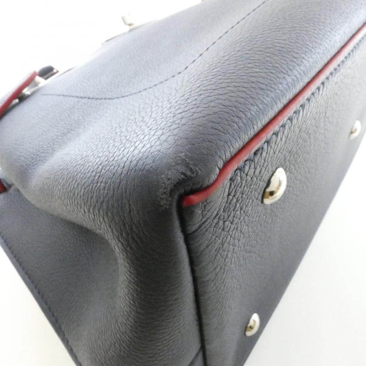 Louis Vuitton Lockme Day Bag — view 3