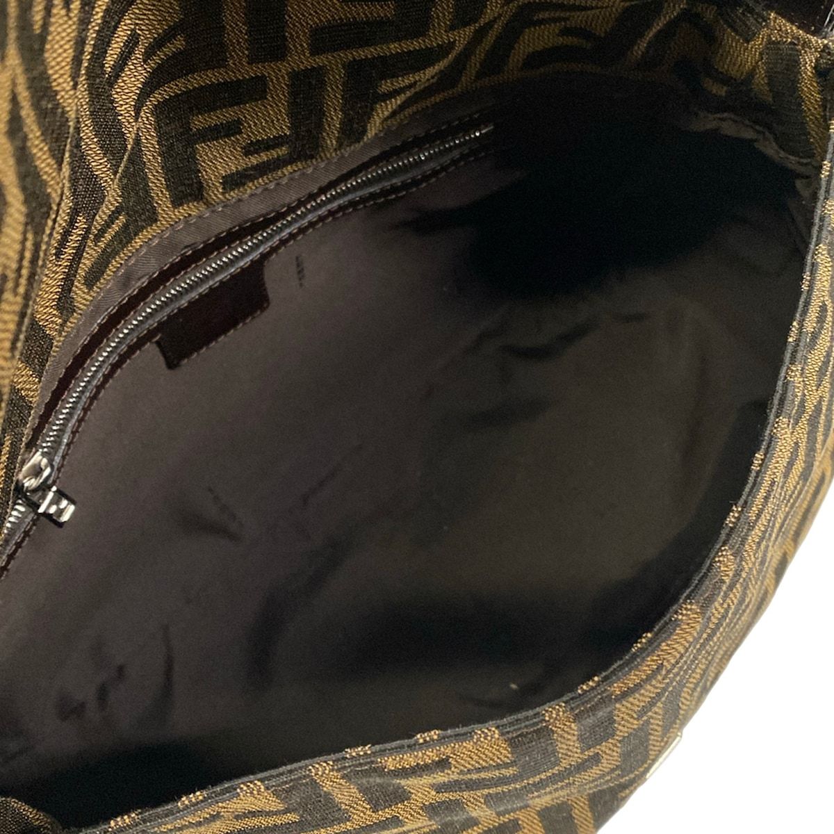Fendi Shoulder Bag Mamma Bucket Zucca Pattern Brown Dark Leather — view 7