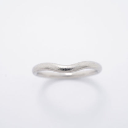 Tiffany & Co Ring Curved Band Platinum — view 2