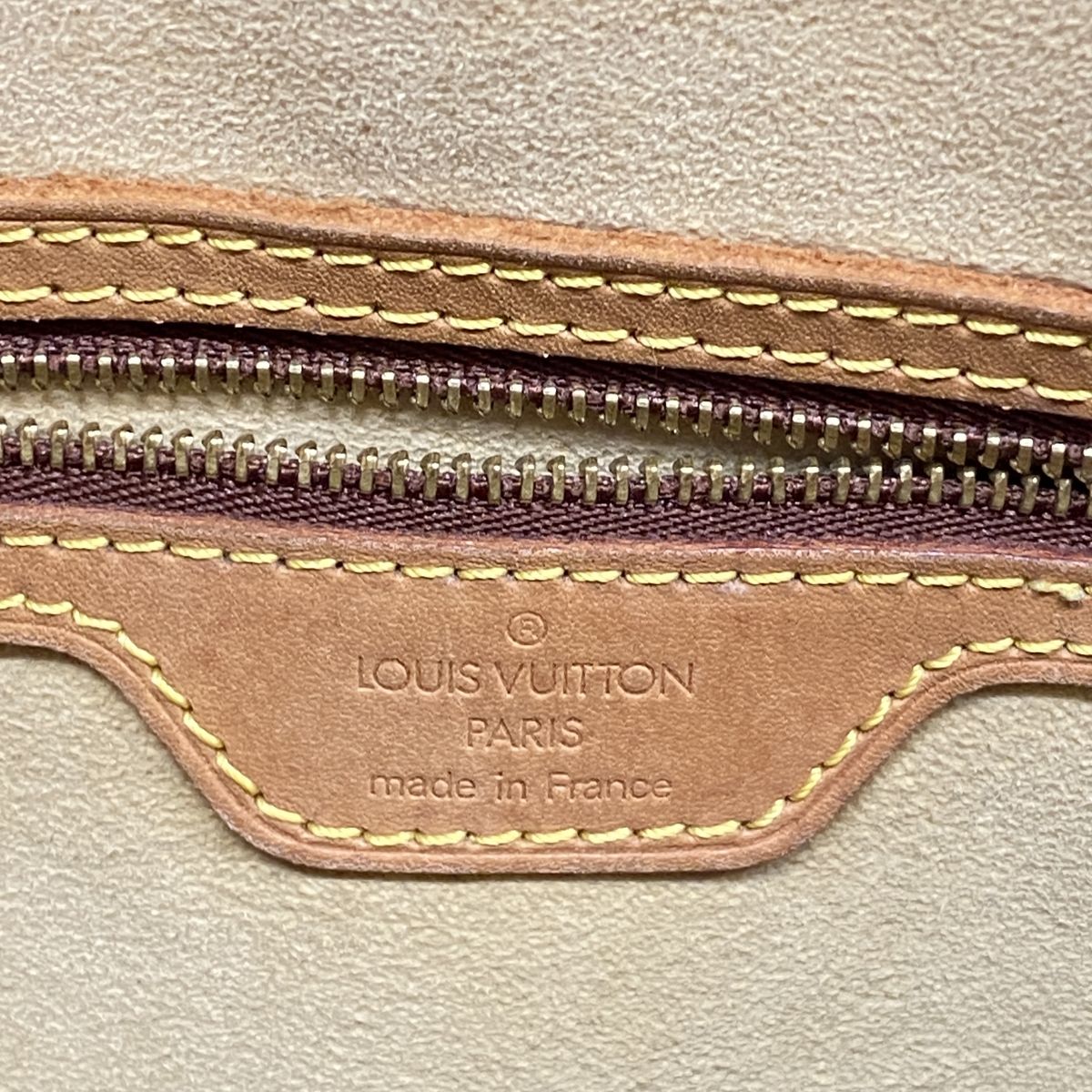 Louis Vuitton Shoulder Bag Monogram Looping GM Brown — view 5