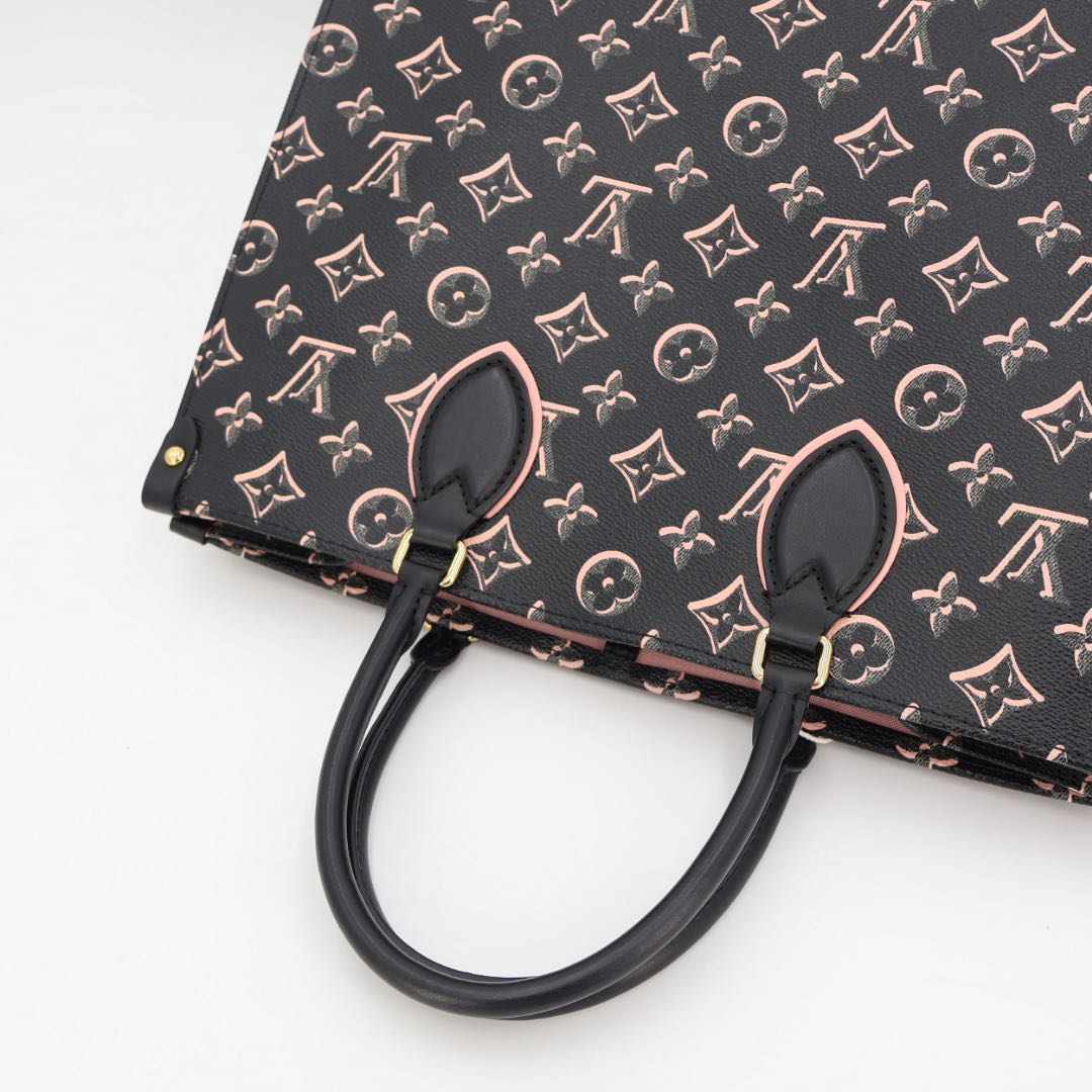 Louis Vuitton on the Go MM Fall for You Black Pink Tote Shoulder Bag — view 4