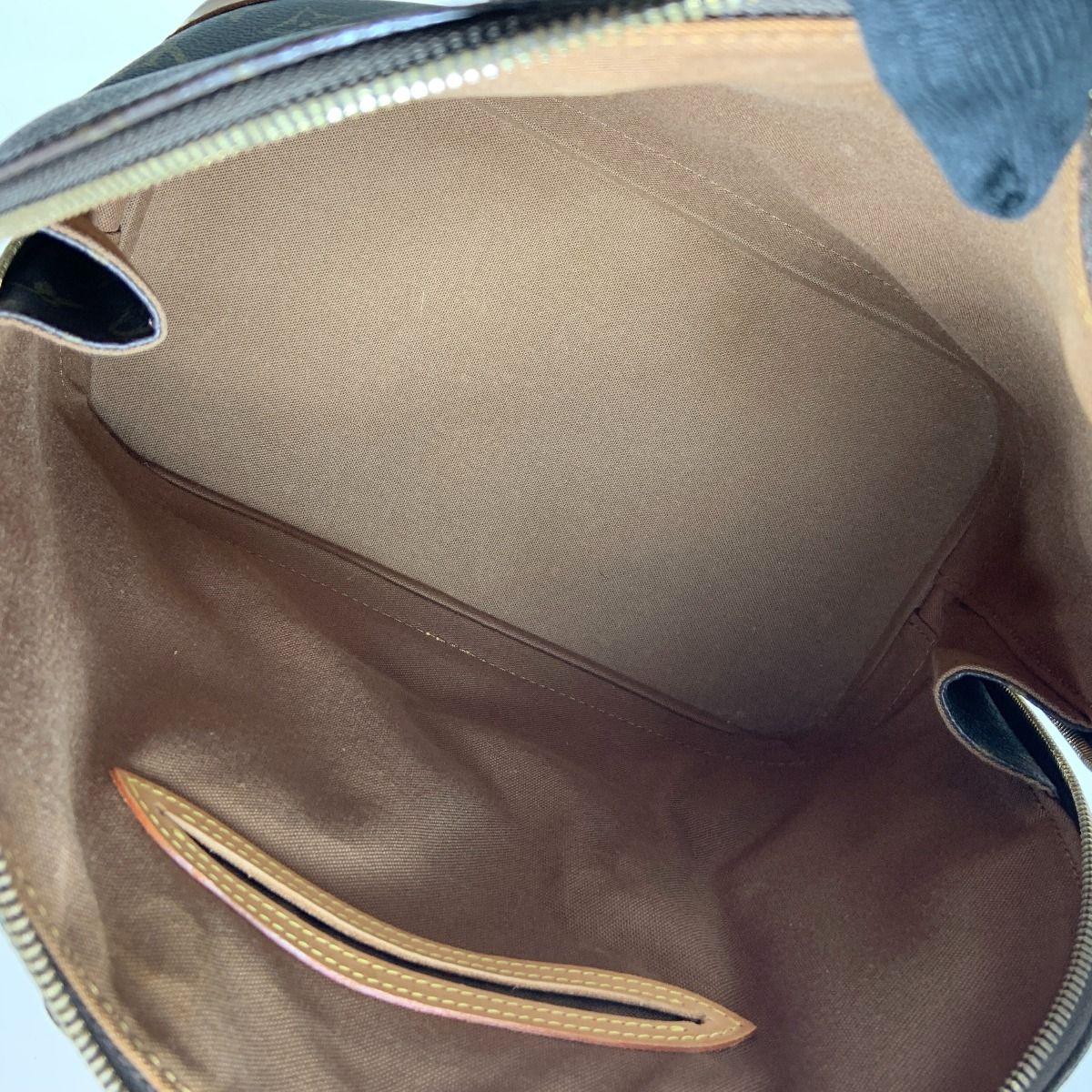 Louis Vuitton Monogram Alma Handbag Brown — view 5