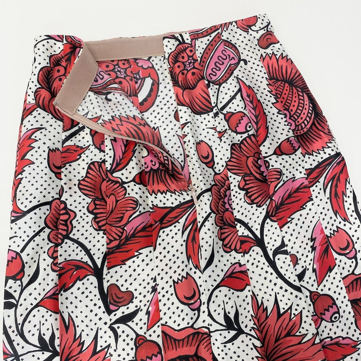 Gucci Floral Pleated Long Skirt Retro Modern All Over Print Rosso Red Silk — view 5