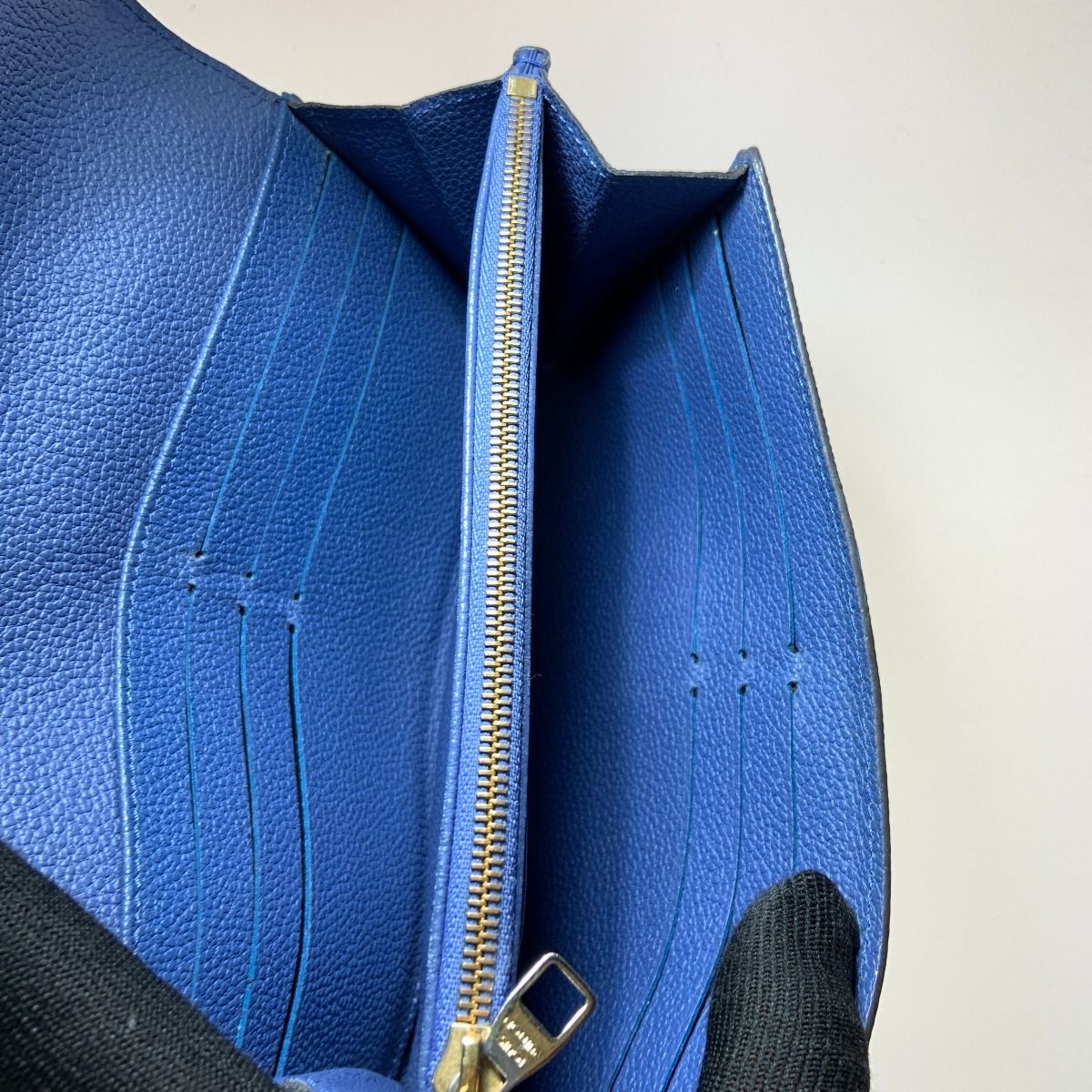 Louis Vuitton Monogram Empreinte Portefeuille Sarah Bifold Wallet Blue — view 5