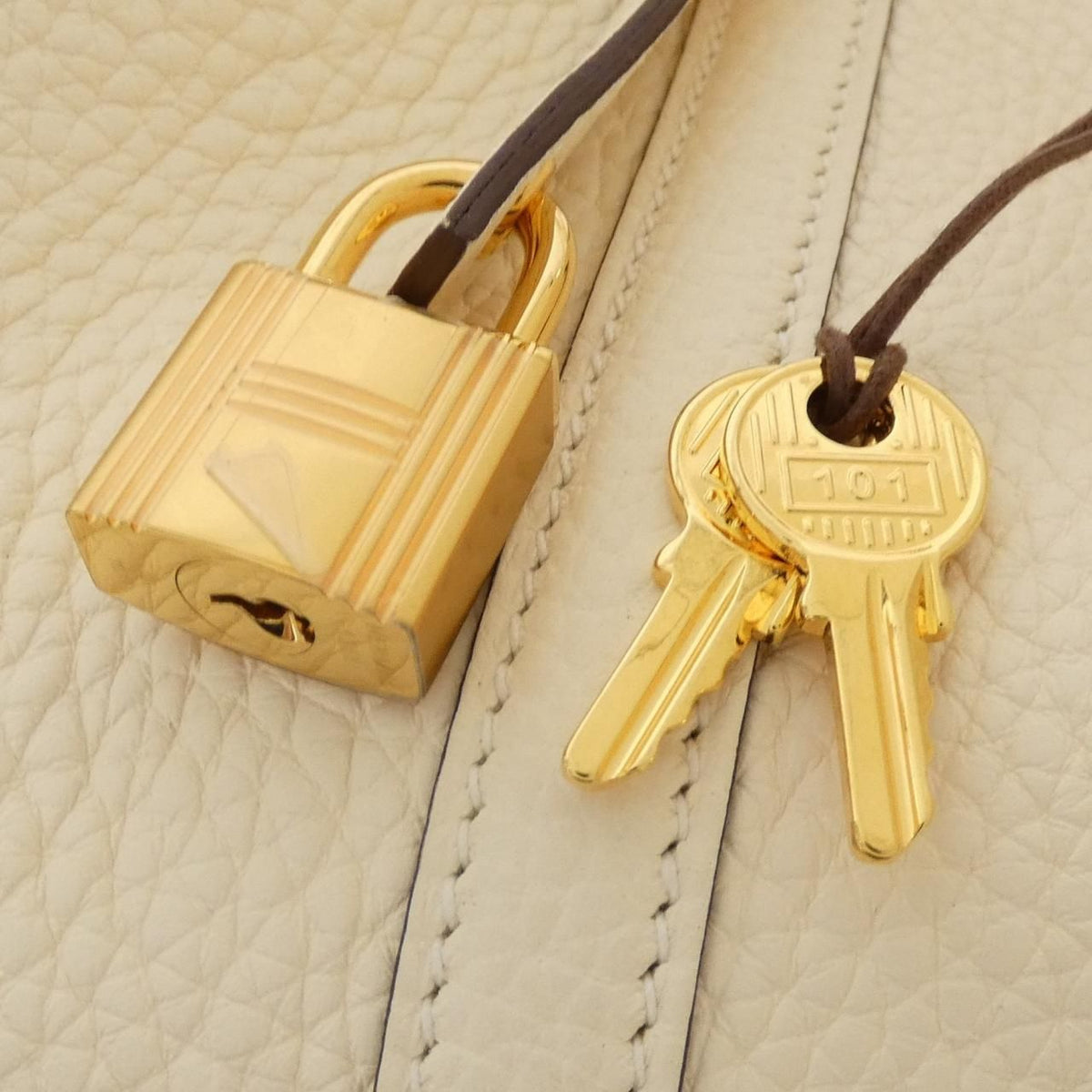 Hermes Picotin Lock MM Bag — view 3
