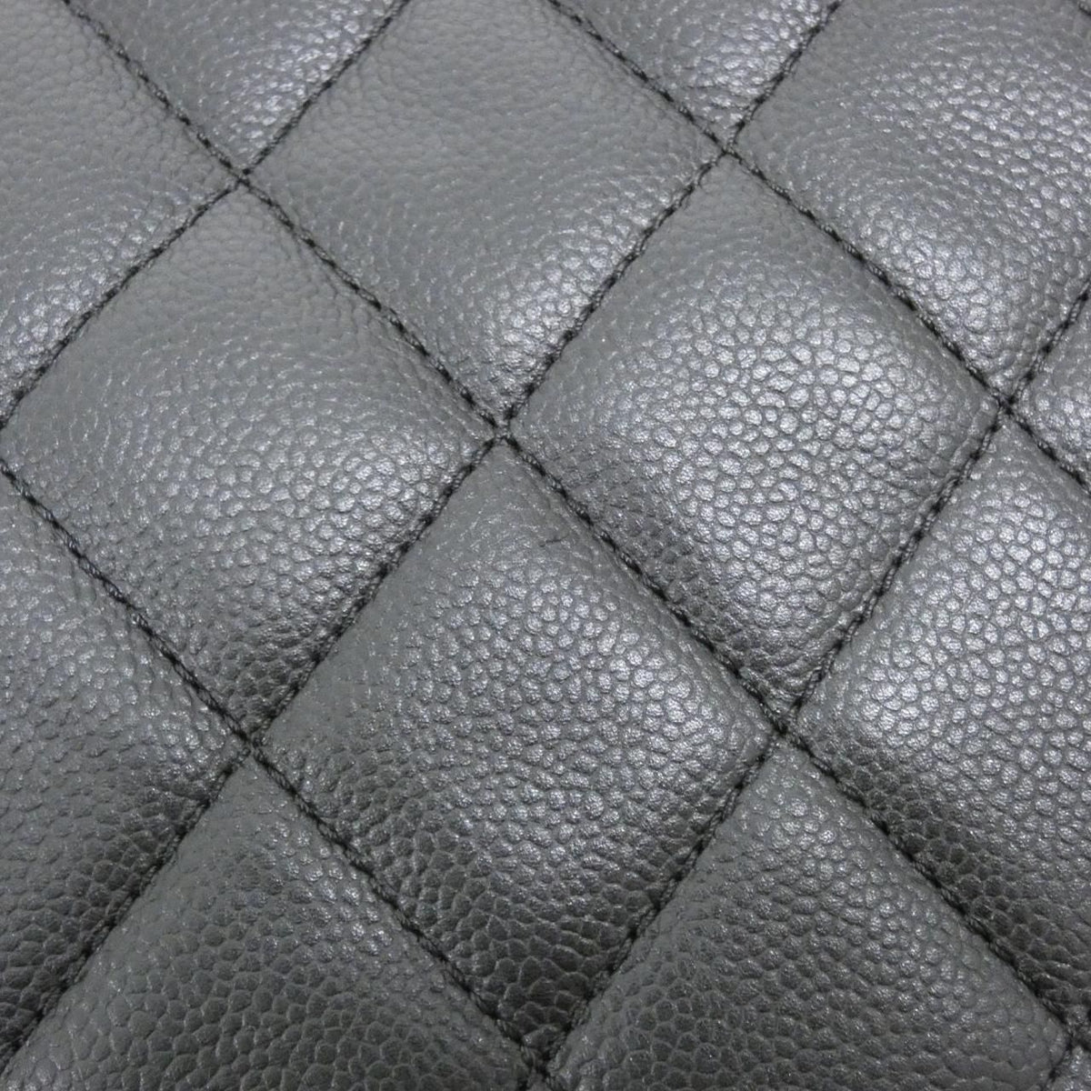 Chanel Shoulder Bag Black — view 4
