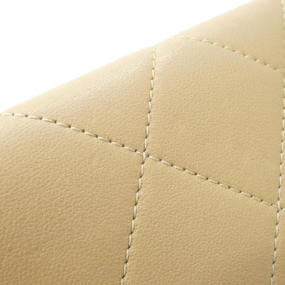 Chanel Shoulder Bag Beige — view 6