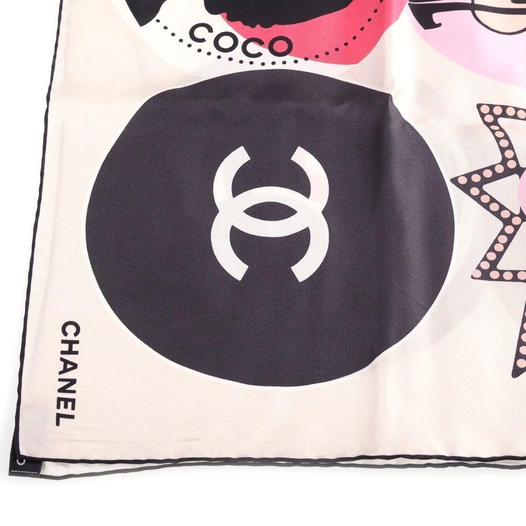Chanel CC Logo Icon Scarf CC Silk White — view 2