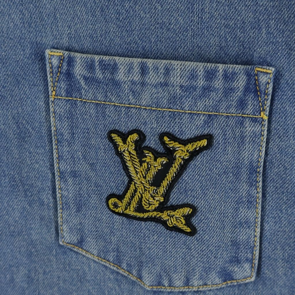 Louis Vuitton LV Logo Embroidery Denim Short Sleeve Shirt Indigo — view 4